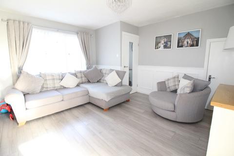 18 Cheyney Walk, Westbury, BA13 3UH