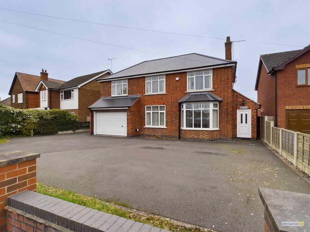 Church Road, Stretton 4 bed detached house for sale £400,000