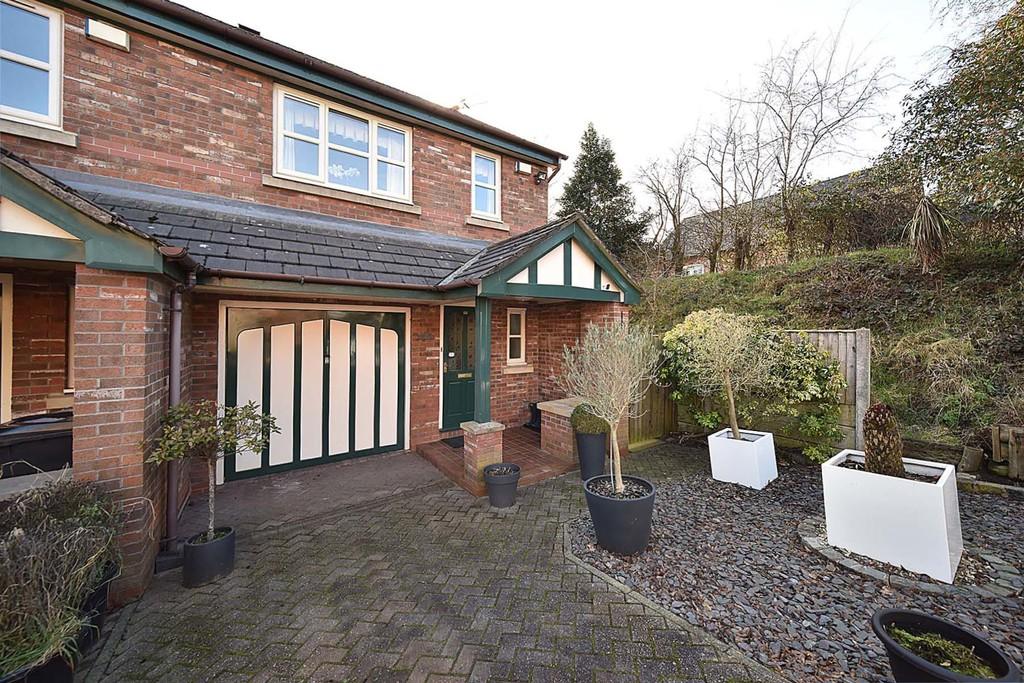 Field Side Close, Mobberley 2 bed end of terrace house to rent £1,395