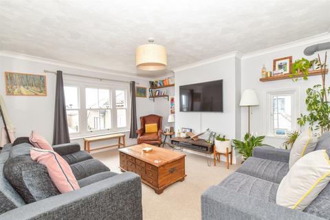 2 bedroom apartment for sale, Tarrant Street, Arundel, West Sussex