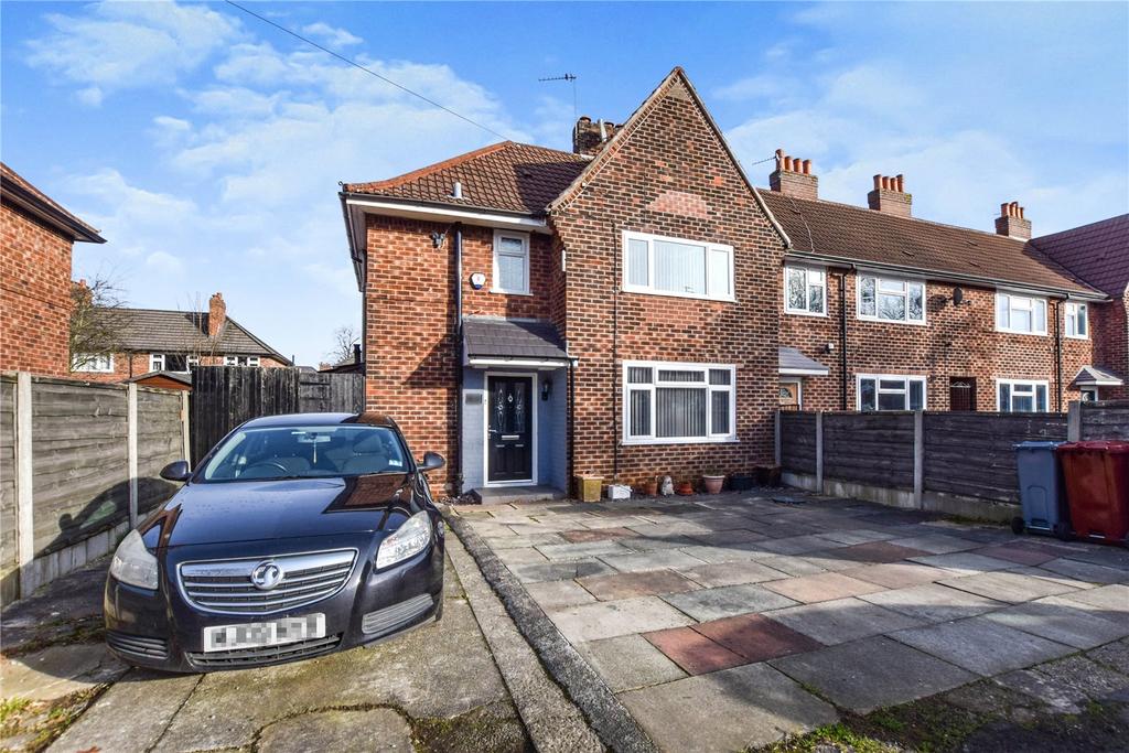 Moorcroft Road, Manchester, M23 3 bed semidetached house £240,000