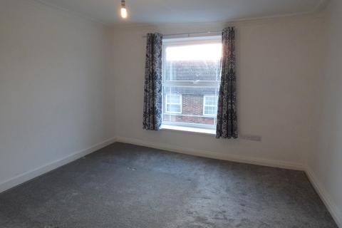 3 bedroom townhouse to rent, High Street, Binbrook, LN8 6BH