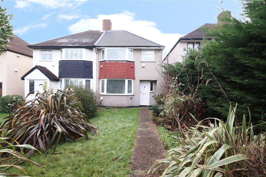 East Rochester Way, Sidcup, Kent, DA15 3 bed semidetached house £400,000