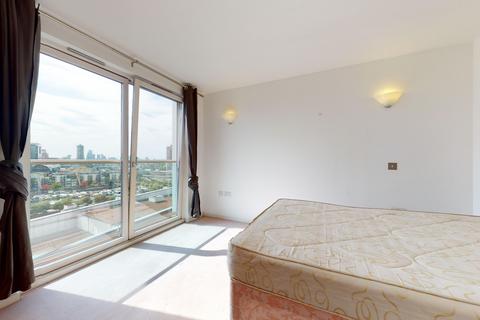 undefined, New Providence Wharf, 1 Fairmont Avenue, London