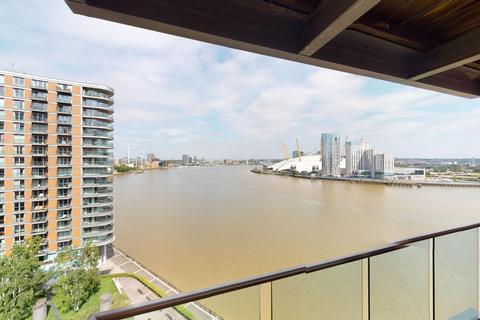 undefined, New Providence Wharf, 1 Fairmont Avenue, London