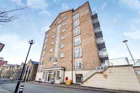 2 bedroom flat to rent, Millennium Drive, Isle of Dogs, London