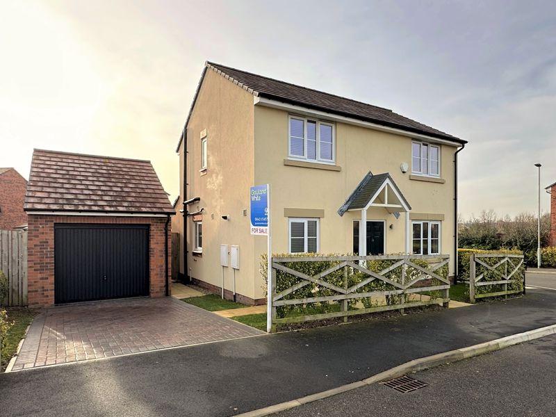 Roseberry Gardens, Carlton, StocktonOnTees, TS21 1FG 3 bed detached house for sale £265,000