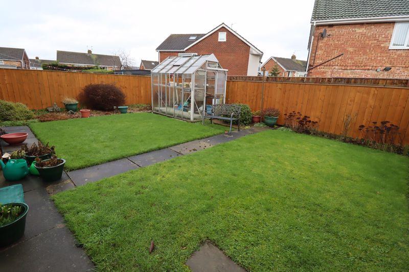 Rimswell Road, Fairfield, StocktonOnTees, TS19 7LH 3 bed semidetached house for sale £160,000