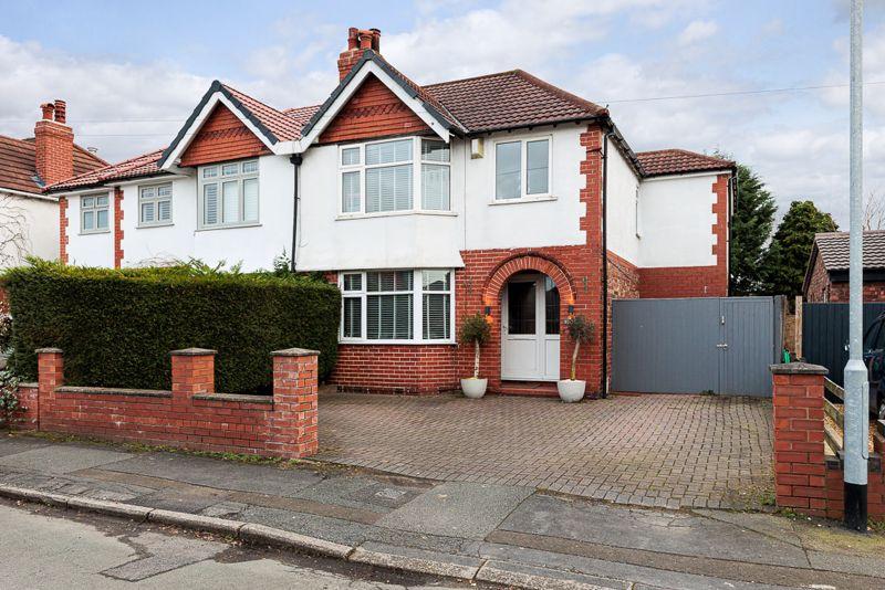 Tabley Grove, Knutsford 4 bed semidetached house for sale £595,000
