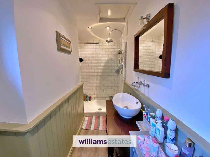 Bathroom (2)