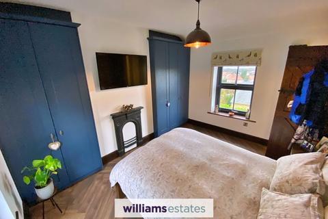 Ormston House Foel Road, Dyserth, Rhyl, LL18 6AR