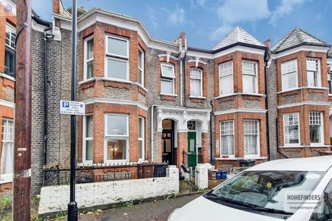 4 bedroom terraced house for sale, Alcester Crescent, Clapton, E5