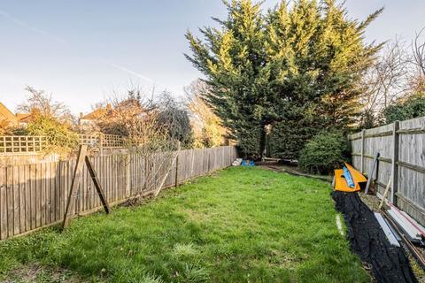 45a Grosvenor Avenue, Harrow, HA2 7AS