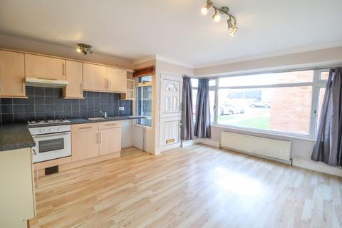 1 bedroom apartment to rent, High Street, Canvey Island