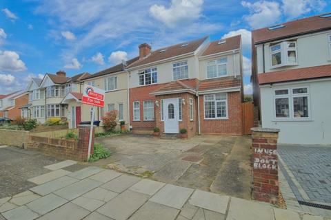 23 Anthony Road, Greenford, UB6 8HF