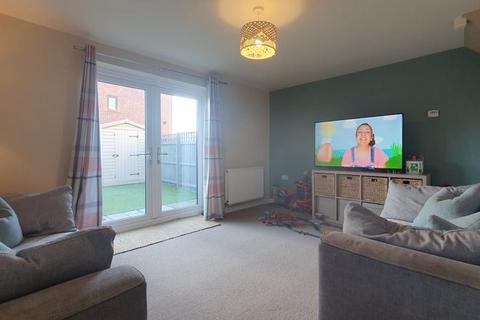 3 bedroom semi-detached house for sale - Chesterton Street, Hull