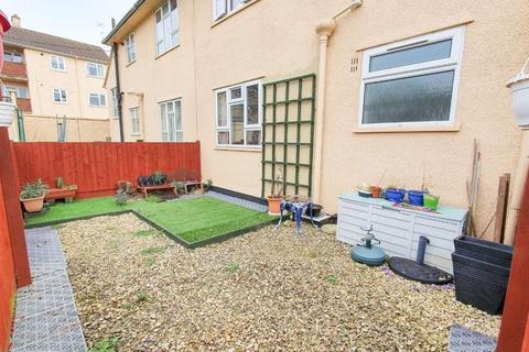 44 Winnycroft Lane, Matson, Gloucester, GL4 6EL