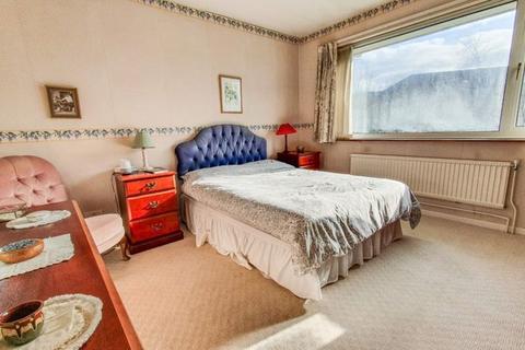 6 Aycote Close, Gloucester, GL4 6QL