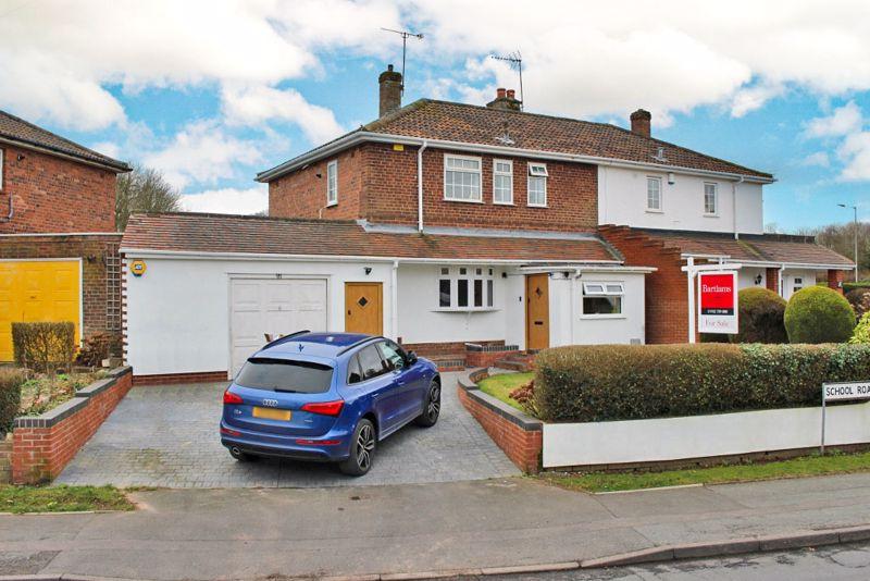 School Road, TETTENHALL WOOD 3 bed semidetached house £285,000