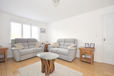 5 bedroom detached house for sale - Thirsk Drive, Castle Mead, Trowbridge, Wiltshire, BA14 6FU