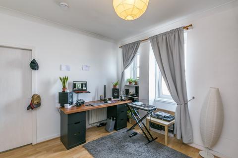 67/11 Bonnington Road, Edinburgh, EH6 5JQ