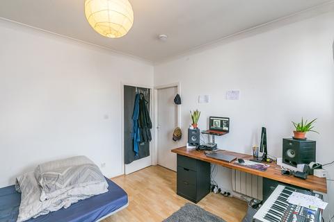 67/11 Bonnington Road, Edinburgh, EH6 5JQ