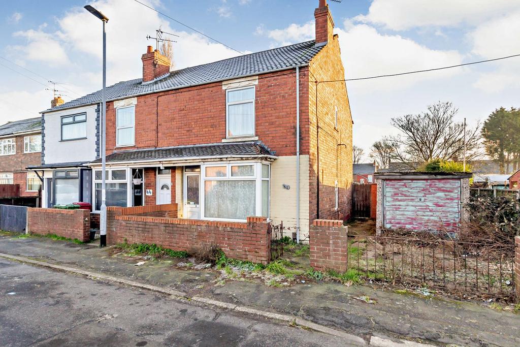 Smithfield Road, Scunthorpe, DN16 3 bed end of terrace house £99,950