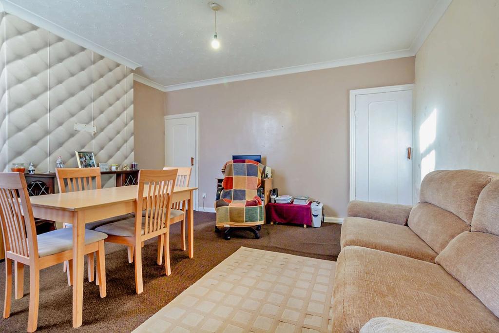 Smithfield Road, Scunthorpe, DN16 3 bed end of terrace house £99,950