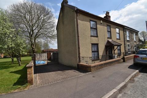 4 bedroom semi-detached house for sale - Bath Road, Longwell Green, Bristol, BS30