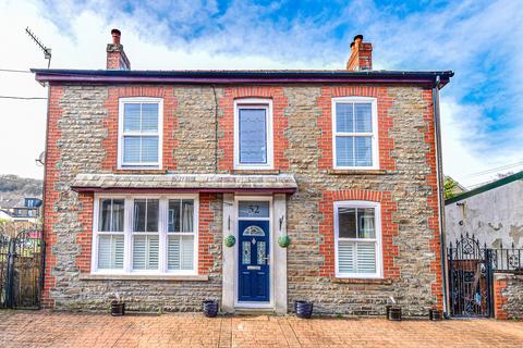 4 bedroom detached house for sale - Alltygrug Road, Ystalyfera, Swansea, SA9
