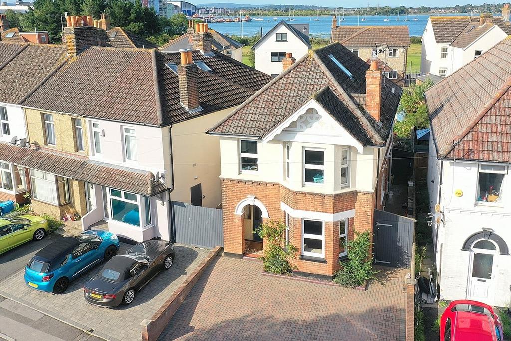 Sterte Road, Poole, BH15 4 bed detached house for sale £550,000
