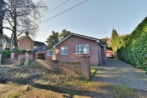 25a Albert Road, Ferndown, BH22 9HD