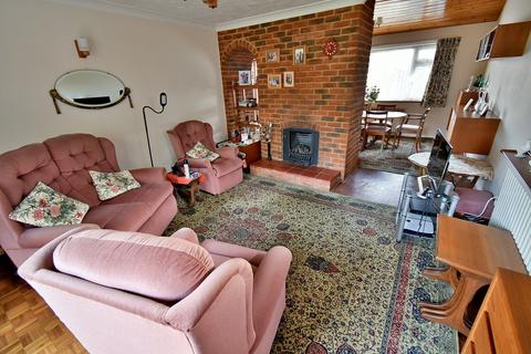 25a Albert Road, Ferndown, BH22 9HD