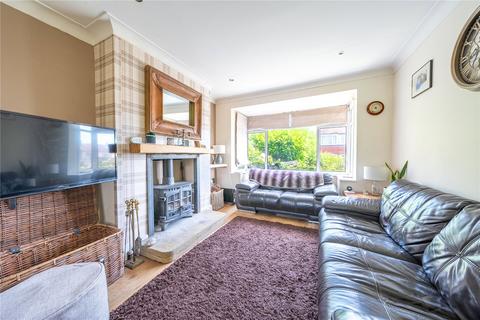 4 bedroom semi-detached house for sale, Highthorne Mount, Leeds, West Yorkshire