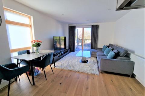 1 bedroom flat to rent, Flat , Oak Lodge,  Riverwell Close, Watford