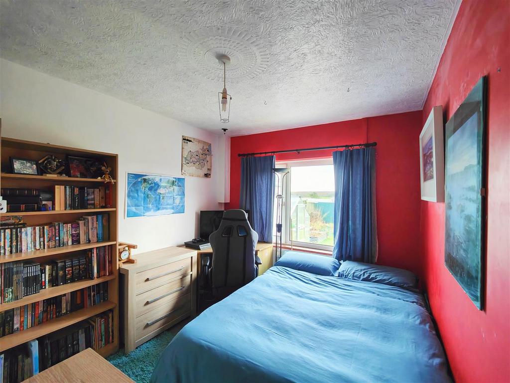 Study/Bedroom 4