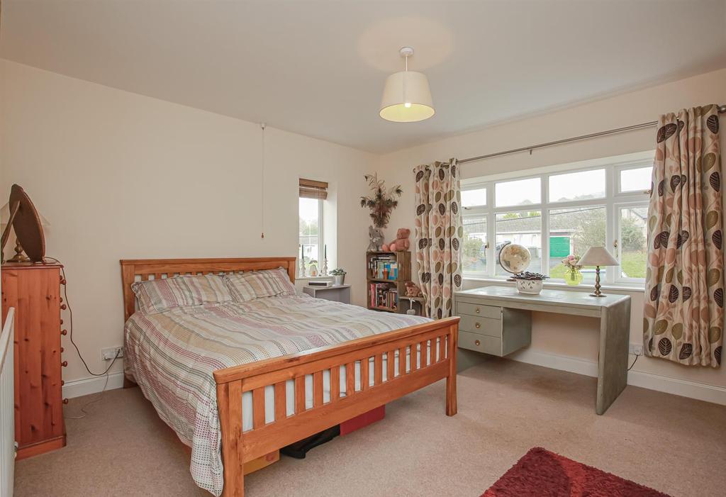 Bedroom 2.jpg