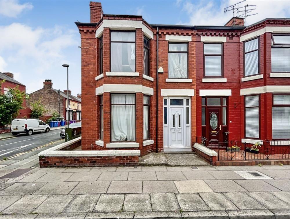 Gainsborough Road, Liverpool, L15 3 bed end of terrace house £433 pcm