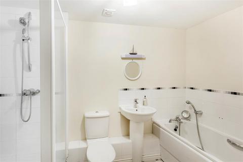 Flat 1, Canvas Court Kings Road, Haslemere, GU27 2QN