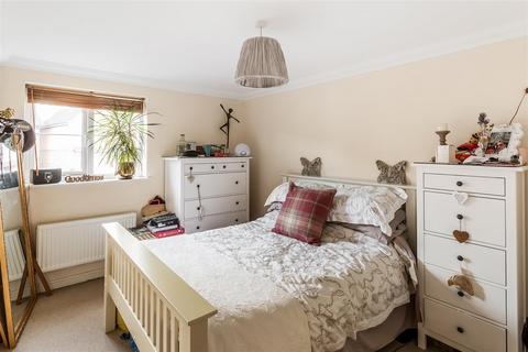 Flat 1, Canvas Court Kings Road, Haslemere, GU27 2QN
