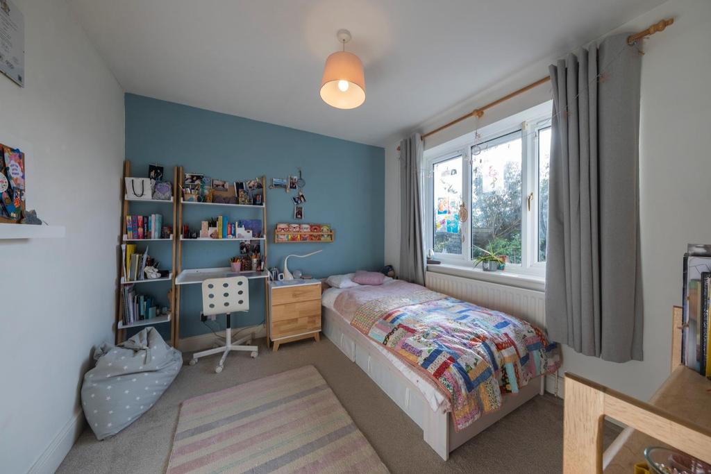 18 Bramley Court-016.JPG