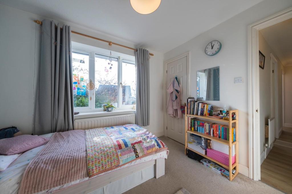 18 Bramley Court-017.JPG