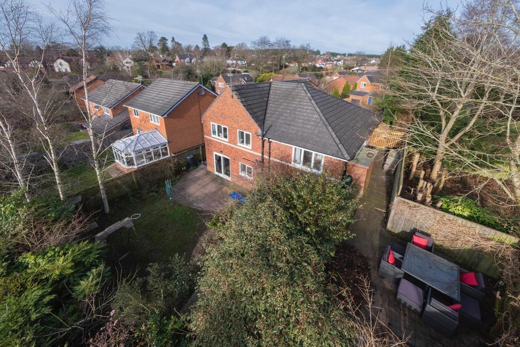 18 Bramley Court-038.JPG