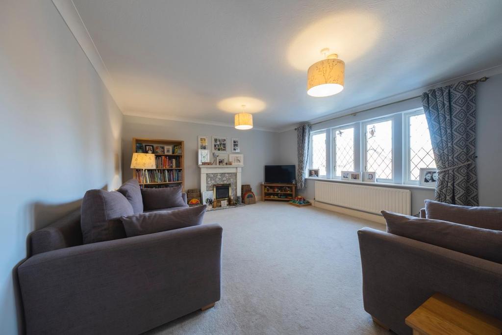 18 Bramley Court-013.JPG