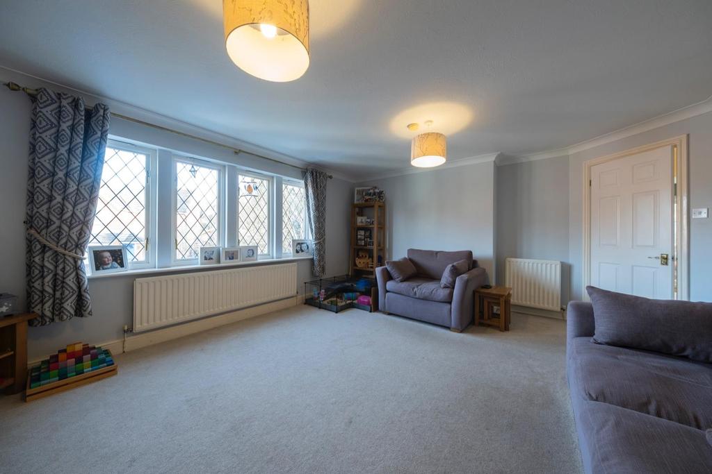 18 Bramley Court-015.JPG