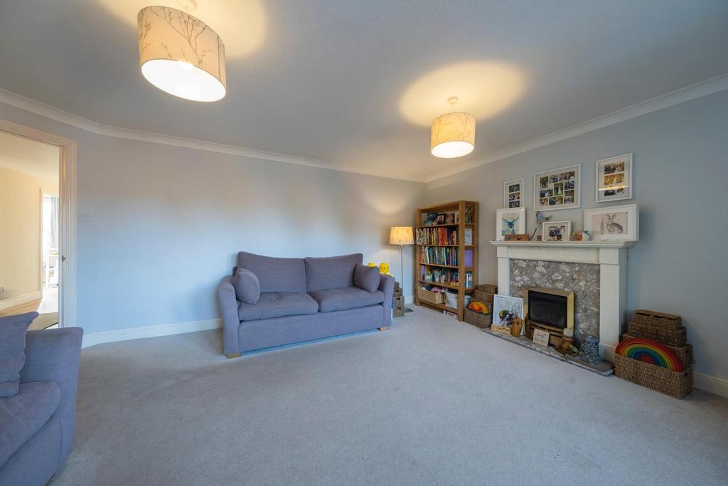 18 Bramley Court-014.JPG