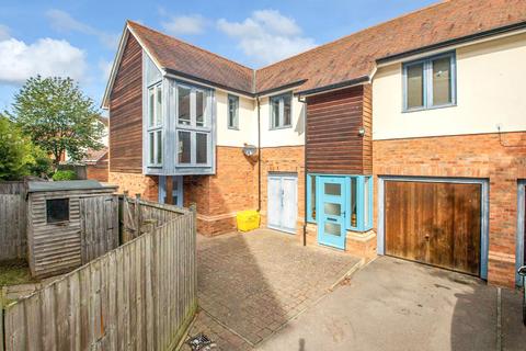 20 Cavan Way, Broughton, Milton Keynes, MK10 9LY