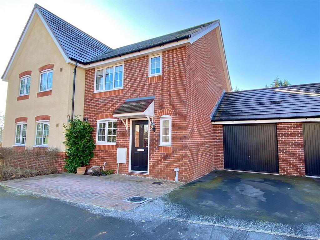 Bomford Way, Salford Priors, Evesham 3 bed semidetached house for sale