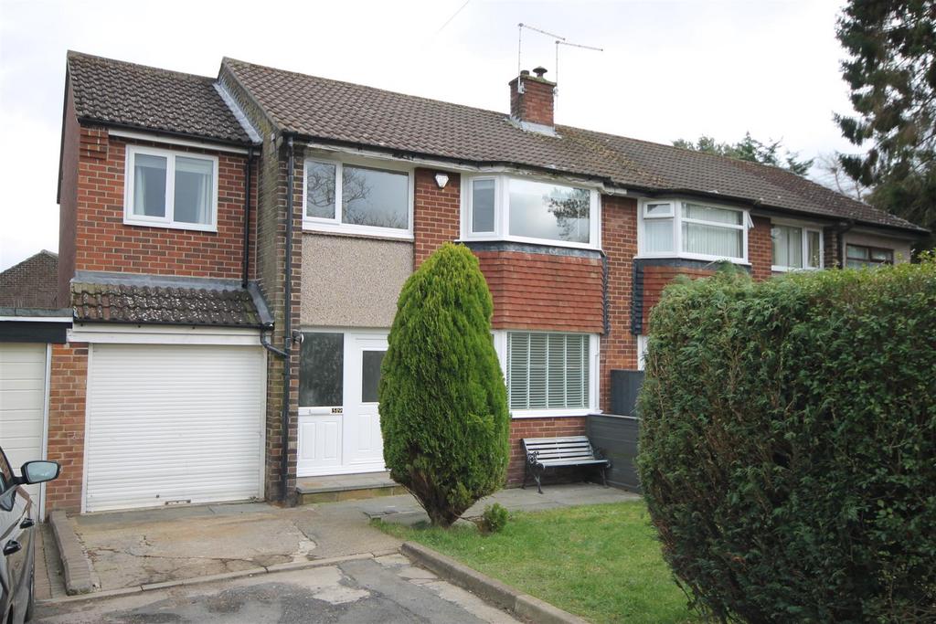 Jackson Avenue, Ponteland, Newcastle Upon Tyne 4 bed semidetached