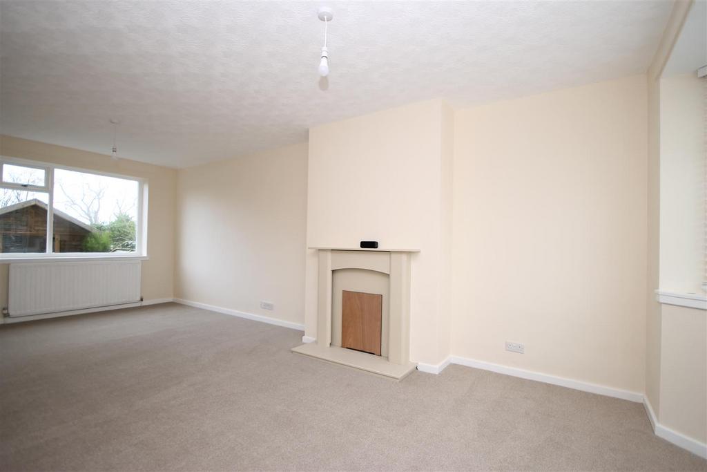 Jackson Avenue, Ponteland, Newcastle Upon Tyne 4 bed semidetached